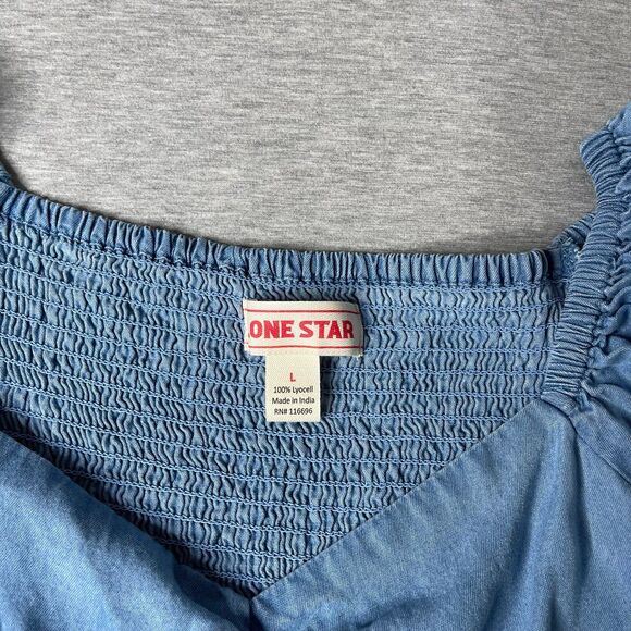 One Star Women's Denim Lyocell Cropped Ruched Smocked Babydoll Top - Picture 6 of 8